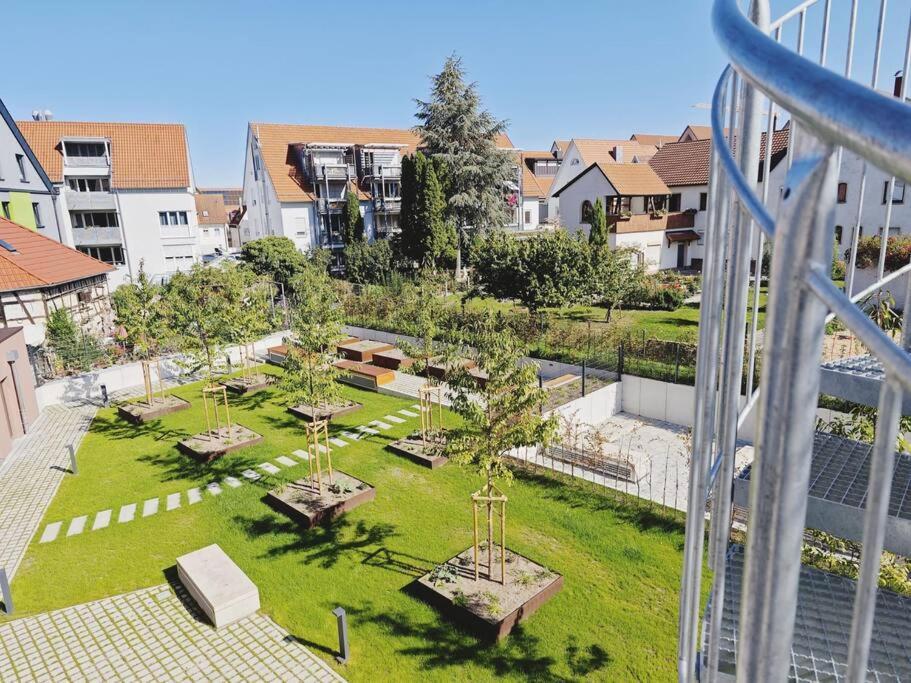Ticasa Gold-Zentral-Outlet-Aufzug-Stylisch-Unique Metzingen  Kültér fotó
